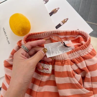 韓系粗條紋縮口休閒棉褲13