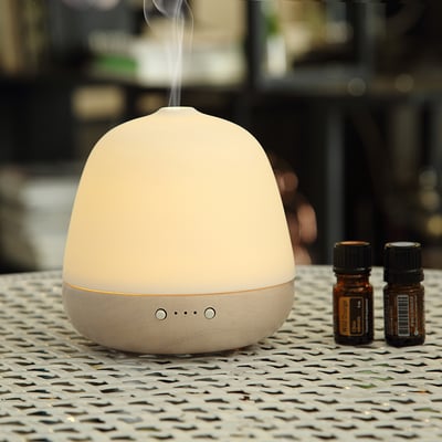 《白玉陶瓷實木底座香薰機》180ml3