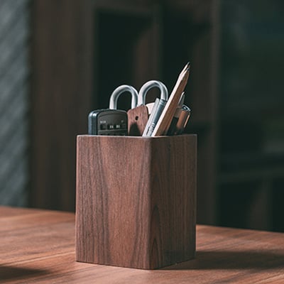 木製良品《胡桃木筆筒》3