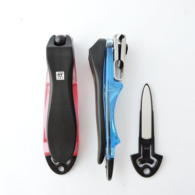 《德國雙人牌/晶亮多向旋轉指甲刀》附可拆式銼刀 42421-300-0【平行輸入】13