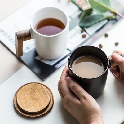 《北歐風原木杯蓋陶瓷馬克杯》 附包裝袋2