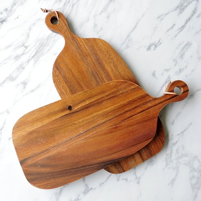 《相思木製麵包砧板》10