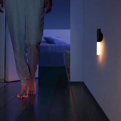 《免鑽孔感應式壁燈》8