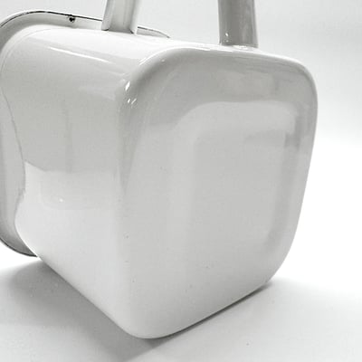 《日式加厚琺瑯方形收納杯+杯蓋》1.4L / 有刻度8