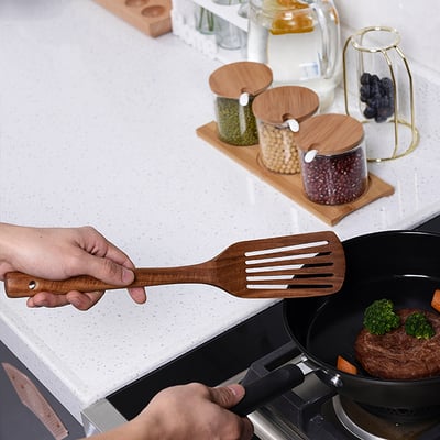 《韓風不沾鍋柚木炒菜鏟》9