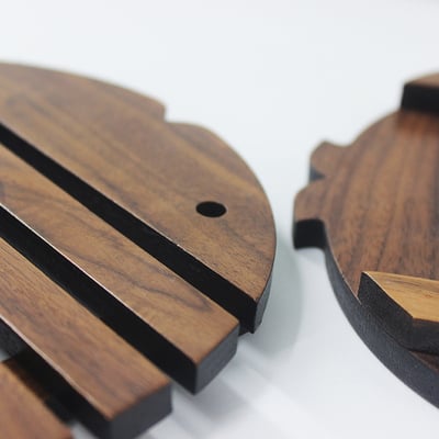 《原木魚骨造型鍋墊》胡桃木9