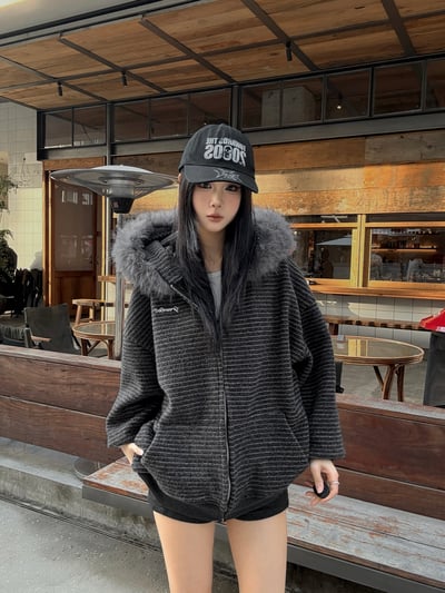 冬季高階條紋大毛連帽外套2