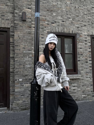 重磅！質感灰色豹紋巨大毛邊外套9