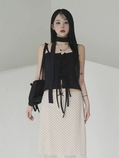 【韓代】蝴蝶綁帶掛脖上衣3