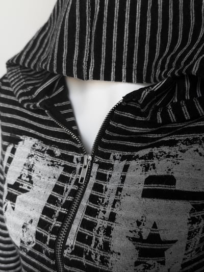 小眾修肩條紋連帽上衣5