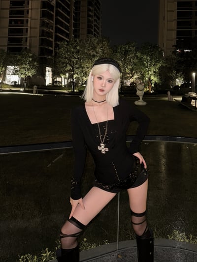 韓版暗黑辣妹修身深V兩件套4