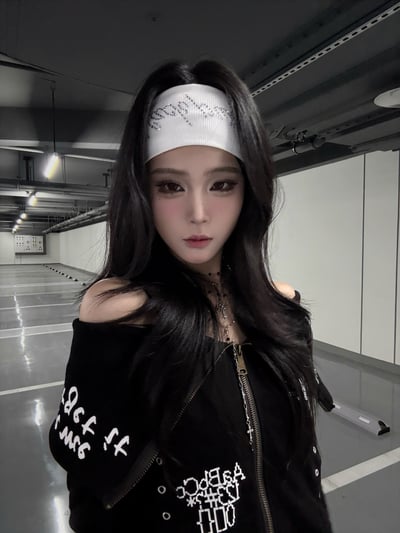 設計感大翻領小眾不撞款上衣3