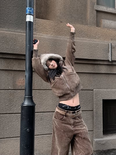 美拉德高領內刷毛合身外套（可拆毛帽）2