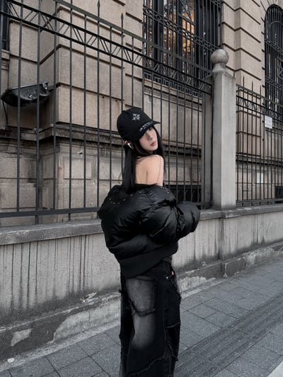 卯釘質感小眾短板羽絨外套4