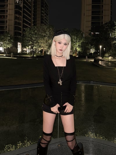 韓版暗黑辣妹修身深V兩件套3