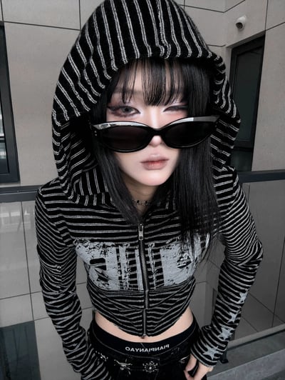 小眾修肩條紋連帽上衣1