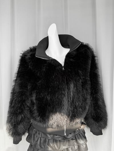 高級感御姐黑毛高領外套11