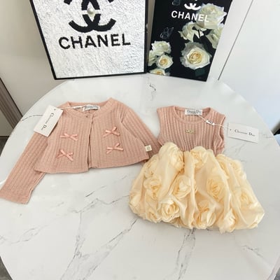 迪奧寶寶套裝｜貝殼1