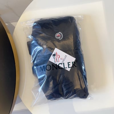 羽絨背心MC｜帥哥家7