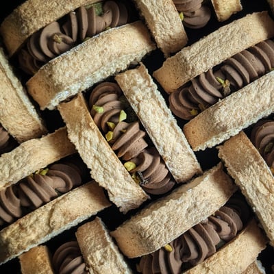 厚餡達克瓦茲-杜拜巧克力1