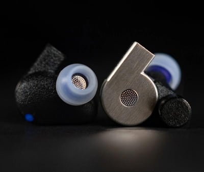 FATfreq x Effect Audio Quantum 平板耳道式耳機3