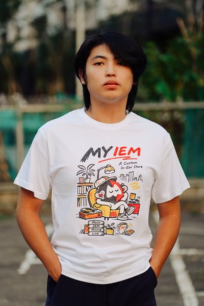 MY IEM - Music Lifestyle Tee 音樂生活插畫短袖 T 恤｜白色2