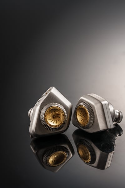 Faith Audio E1000 耳道式耳機 鈦金屬旗艦動圈 近場揚聲器的微縮工藝6