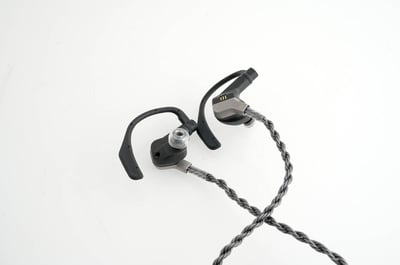 頂級預約接單 Brise Audio 冨嶽｜FUGAKU 旗艦便攜式音響系統 把音響帶入隨身世界2