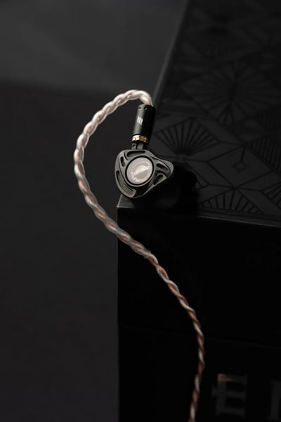 Softears Enigma Tri-Hybrid 旗艦混合式監聽入耳式耳機11