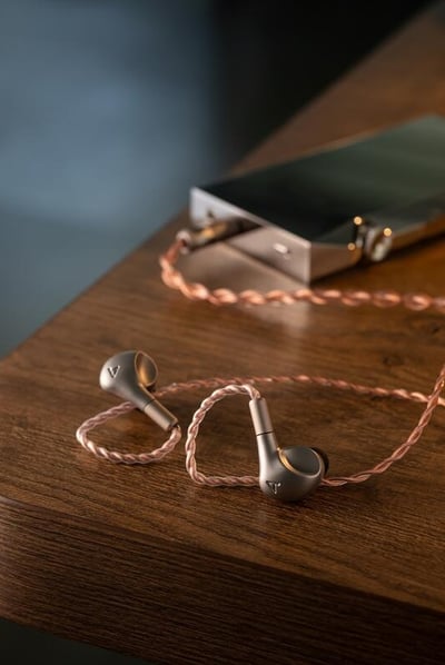 Astell&Kern LUNA 平板單元耳機8