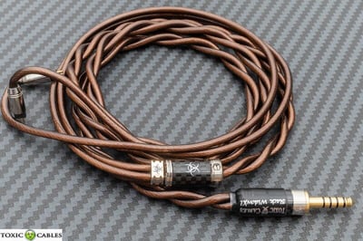 英國 Toxic cables Black Widow XL (BWXL) 黑寡婦1