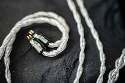 Vortex Cables Zenith Series  Genesis 創世 4N OCC純銀旗艦升級線｜讓聲音回到純淨、開闊與精準12