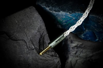 Vortex Cables Zenith Series  Genesis 創世 4N OCC純銀旗艦升級線｜讓聲音回到純淨、開闊與精準8