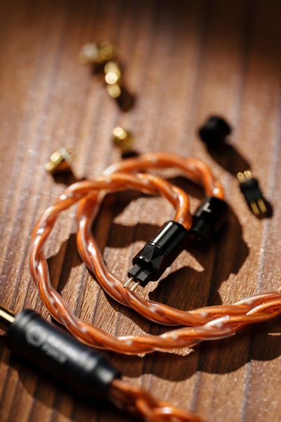 Rolling force Amber 旗艦耳機升級線2