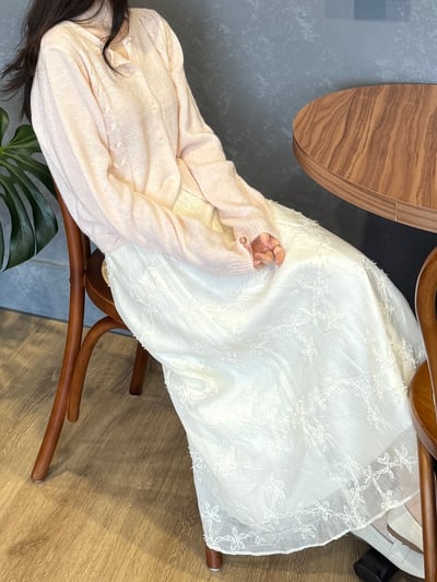 回歸) AJ10 氣質滿滿雕花長裙 2色4