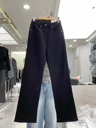 BB08 大推！私心最愛！整件都有彈性激瘦直筒黑褲1