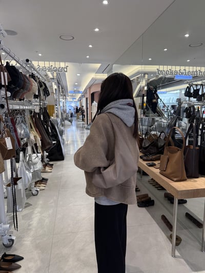 B10 Bucks&Leather 小款 肩背拉鍊可頌托特包8