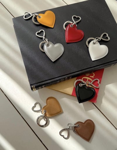 B48 Bucks&Leather 26年新款！詢問度超高！可愛牛皮迷你鑰匙圈 愛心/星星10