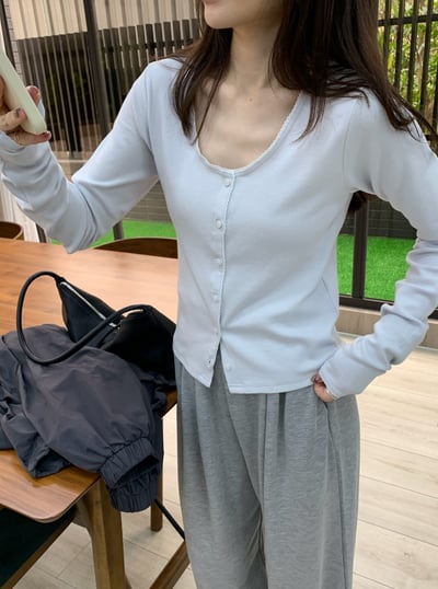 現貨 BD14 推！莫代爾棉舒服滾邊U領小罩衫 4色9