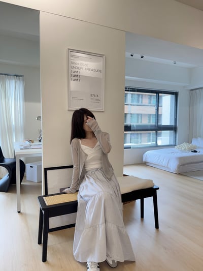 回歸) AS05 柔軟天絲木耳邊紋理小罩衫 2色8