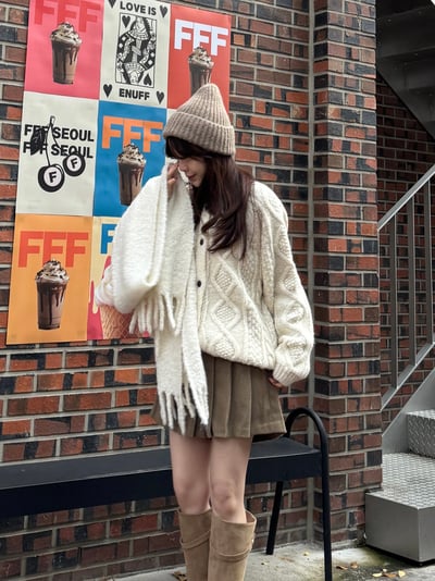 現貨 AY09 自留！細緻麻花羊駝毛開衫 2色2