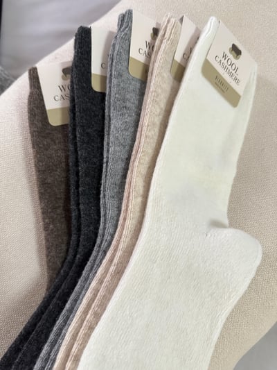 現貨 回歸) cashmere柔軟羊毛長襪 5色4