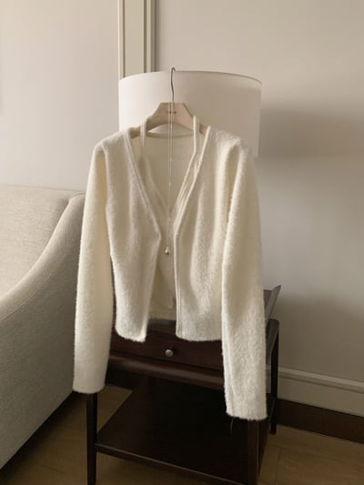 現貨 BA14 自留！節日感毛茸茸假兩件式上衣5