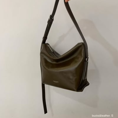B38 Bucks&Leather  26年新款！小款 牛皮光滑亮面拉鍊托特包15