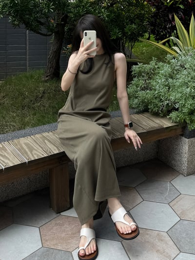 回歸) 熱銷破百！自留！微削肩彈性長洋 4色8