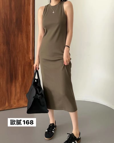 回歸) 熱銷破百！自留！微削肩彈性長洋 4色23