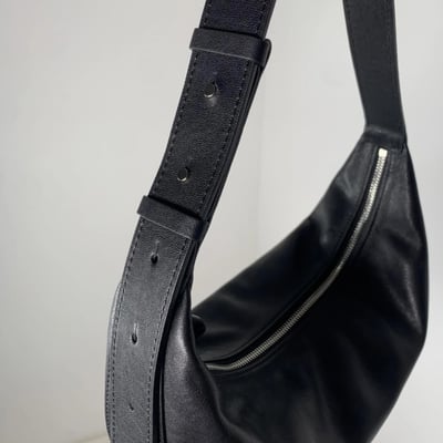 B34 Bucks&Leather 許願款！羊皮寬背帶新月包15