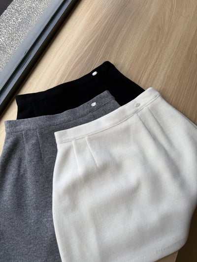 回歸) AL05 顯瘦小標A字短裙 3色 SM4