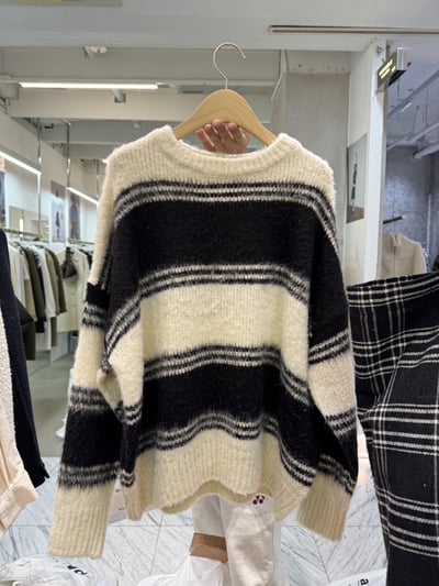 現貨 AY23 許願款！冬日溫柔條紋毛衣 2色3