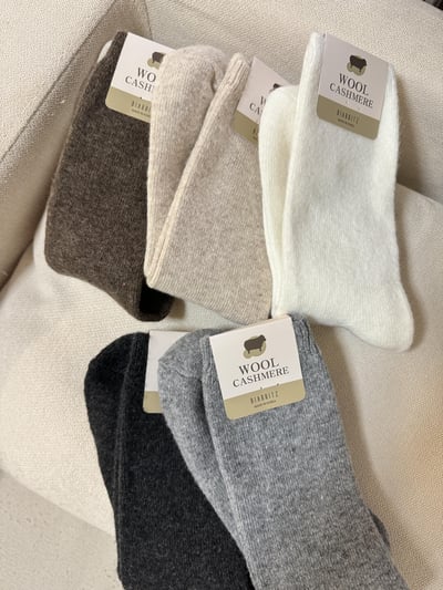 現貨 回歸) cashmere柔軟羊毛長襪 5色5